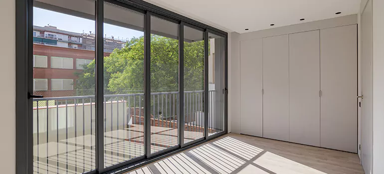 Aluminum Glazed Window Installation in Kendall, FL