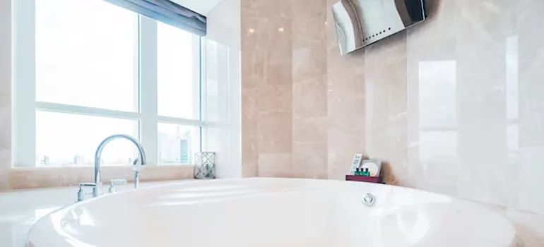 Bathroom Window Coverings in Kendall, FL