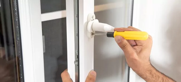 Casement Window Handle Replacement in Kendall, FL